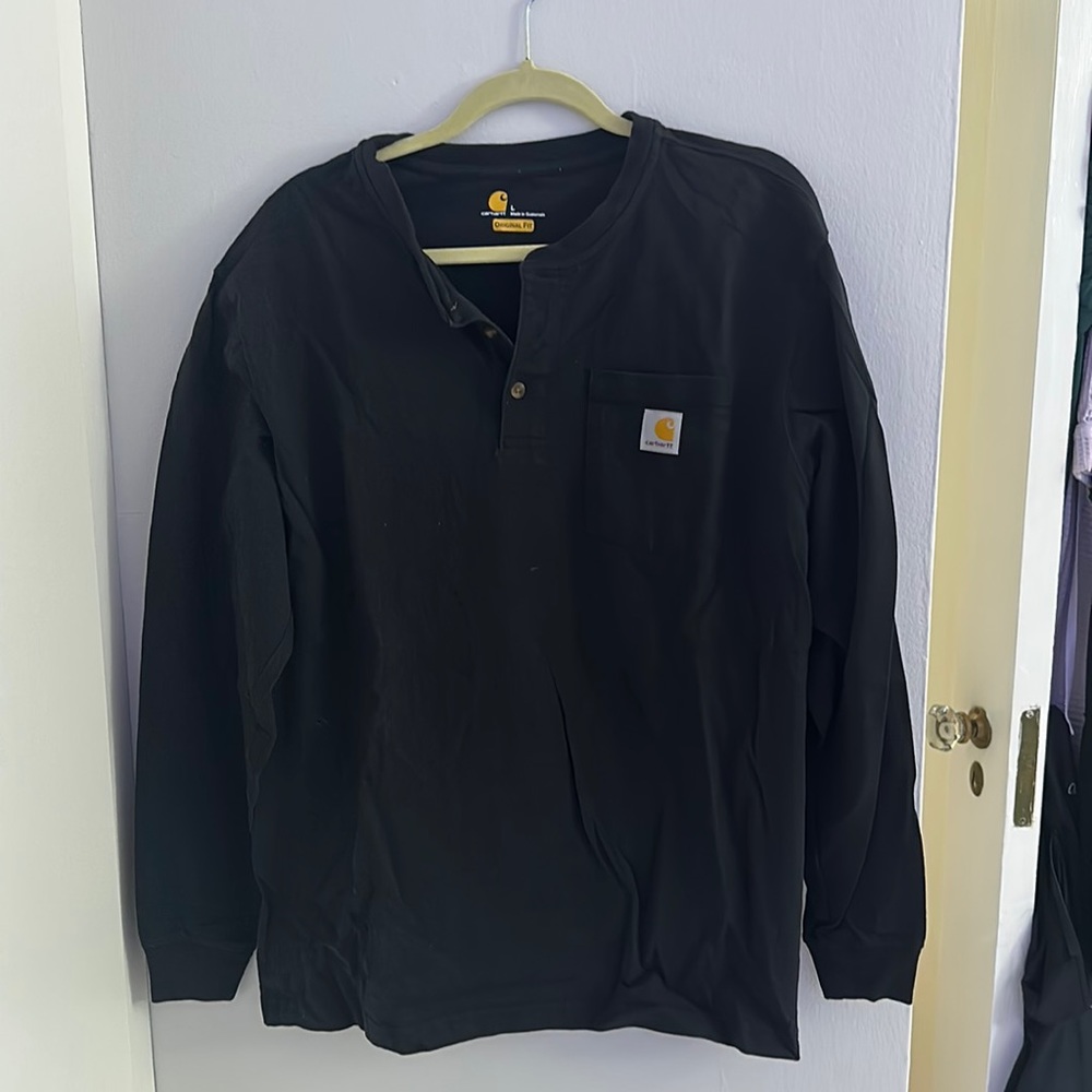 Carhartt black long sleeve
